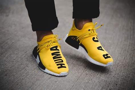 adidas nmd pharrell williams.